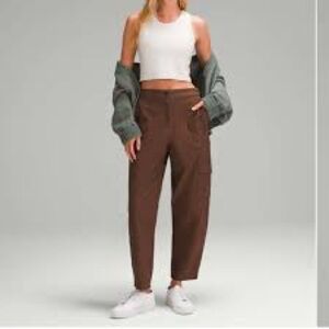 Lululemon utility cargo